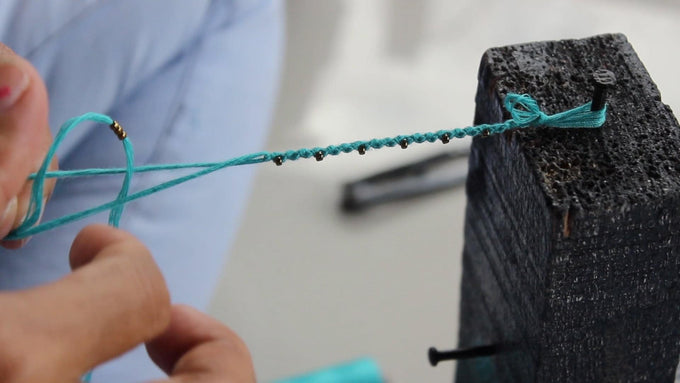 twisting string in bali